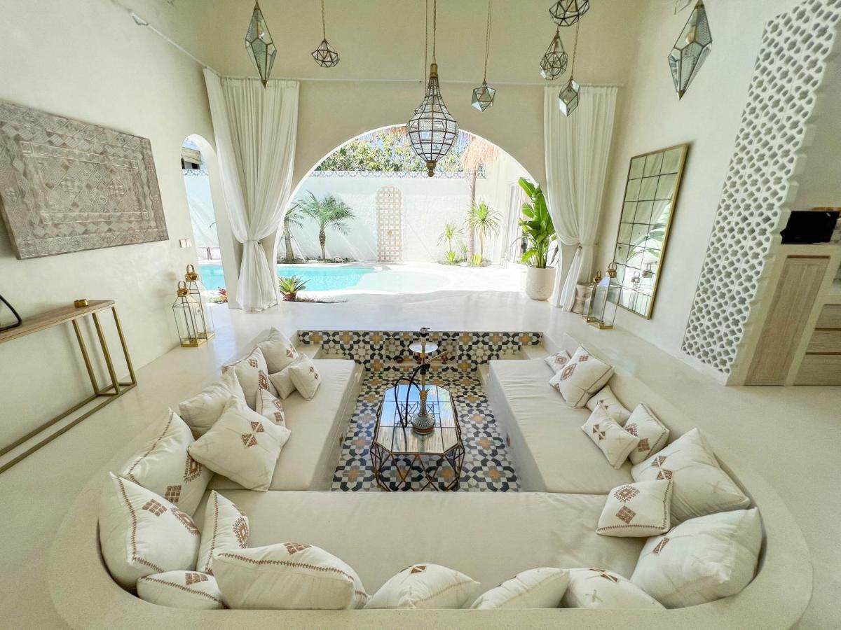 فيلا Casa Blanca تْشانغو المظهر الخارجي الصورة